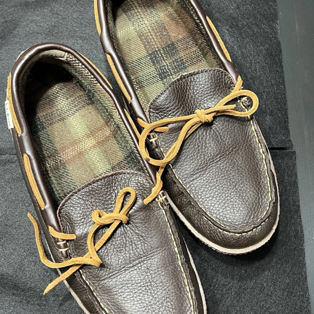 L.L. Bean Chocolate Leather Loafers with Camel Laces 11 M